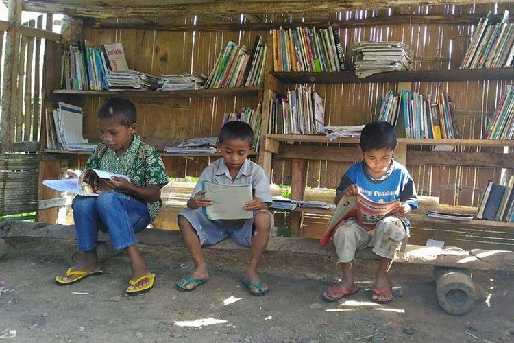 Manfaat Besar Baca Buku Bagi Anak-Anak Penerus Bangsa